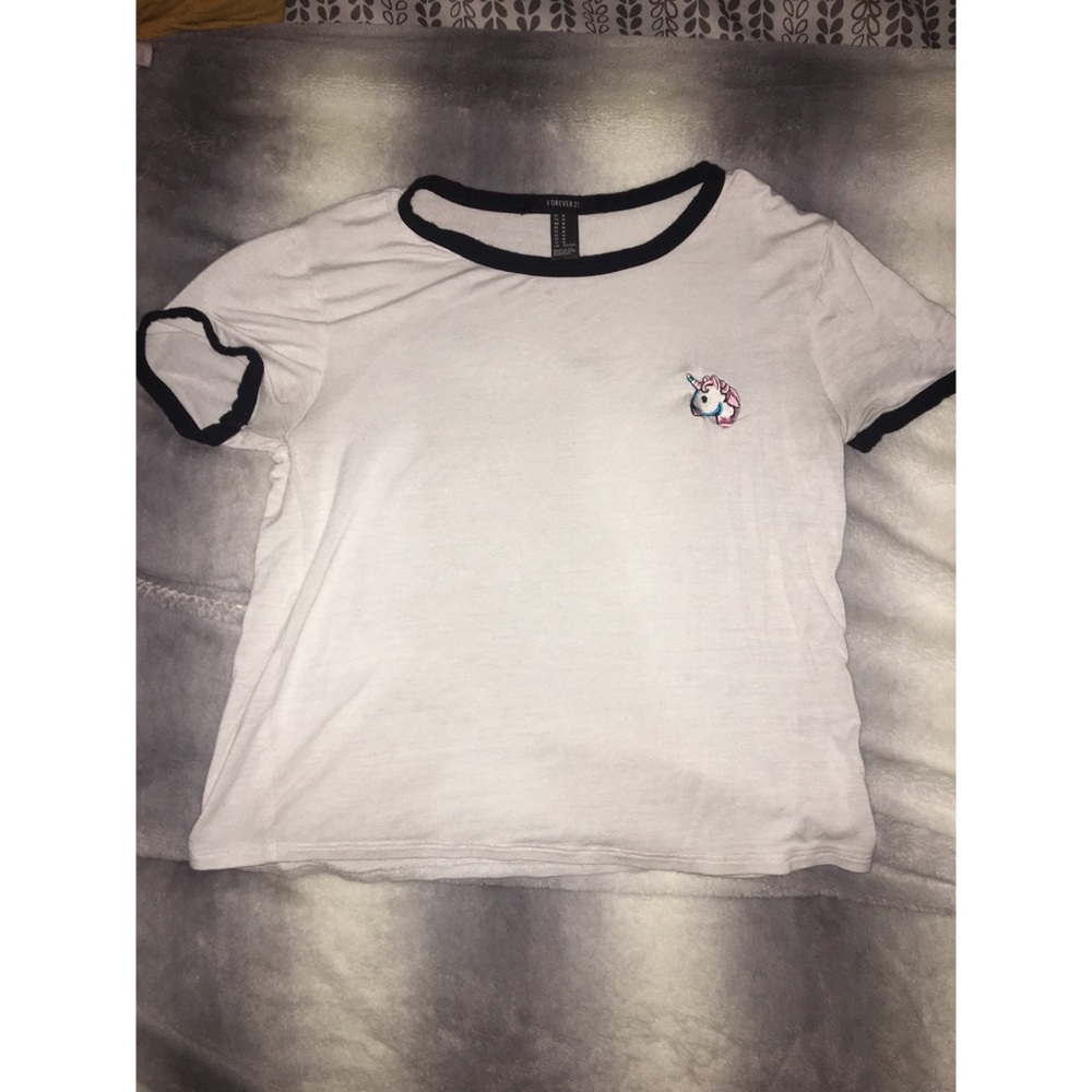 Unicorn tee